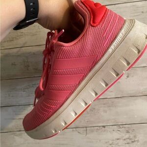 Adidas Bounce Womens Pink Running Shoes size 8